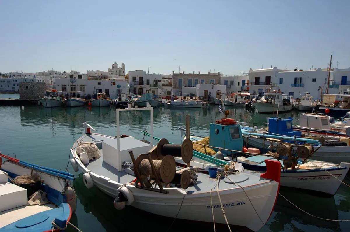 Paros to Heraklion