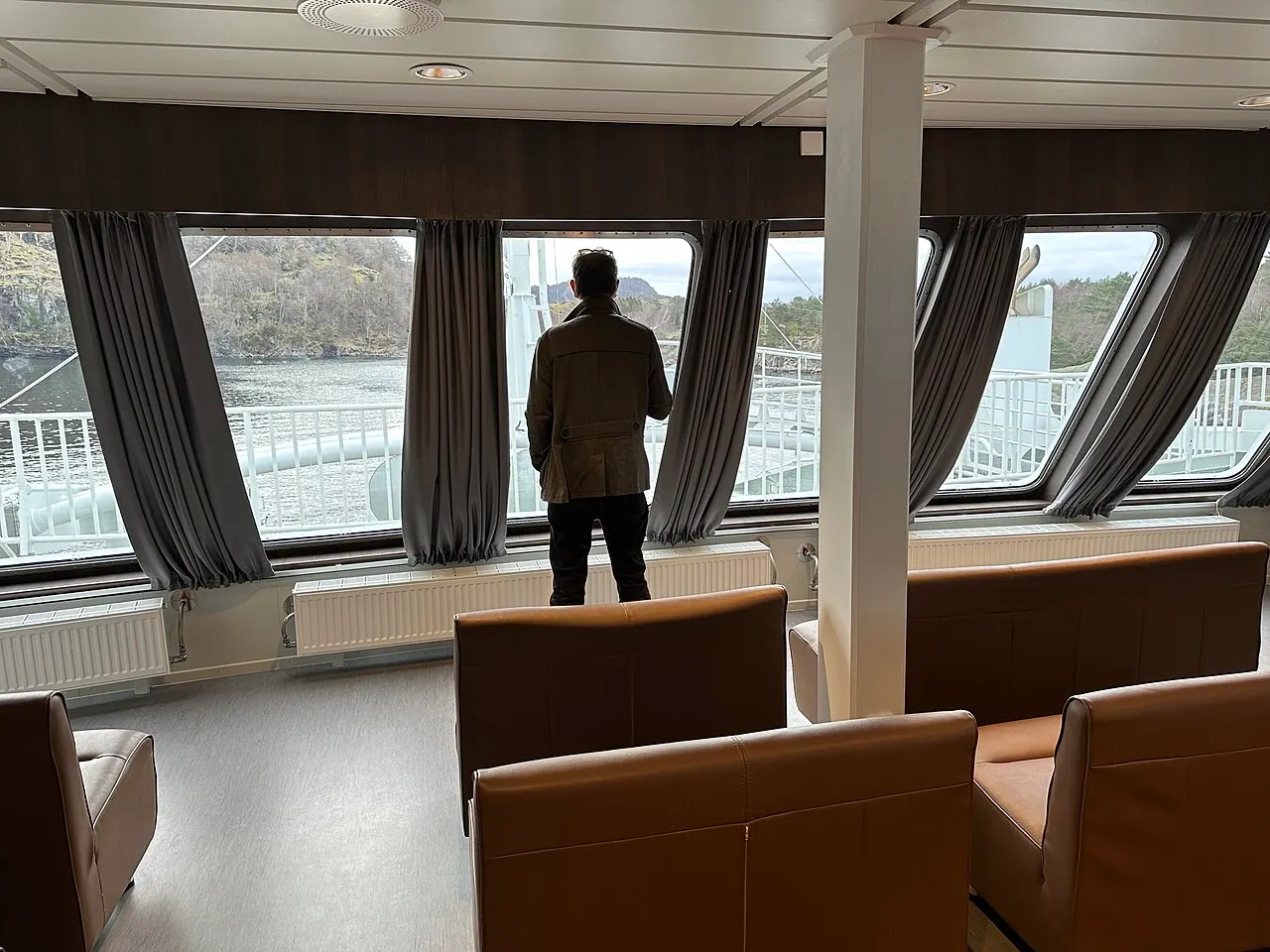 Do Ferries Have WiFi, Food and Power? Onboard Facilities Explained