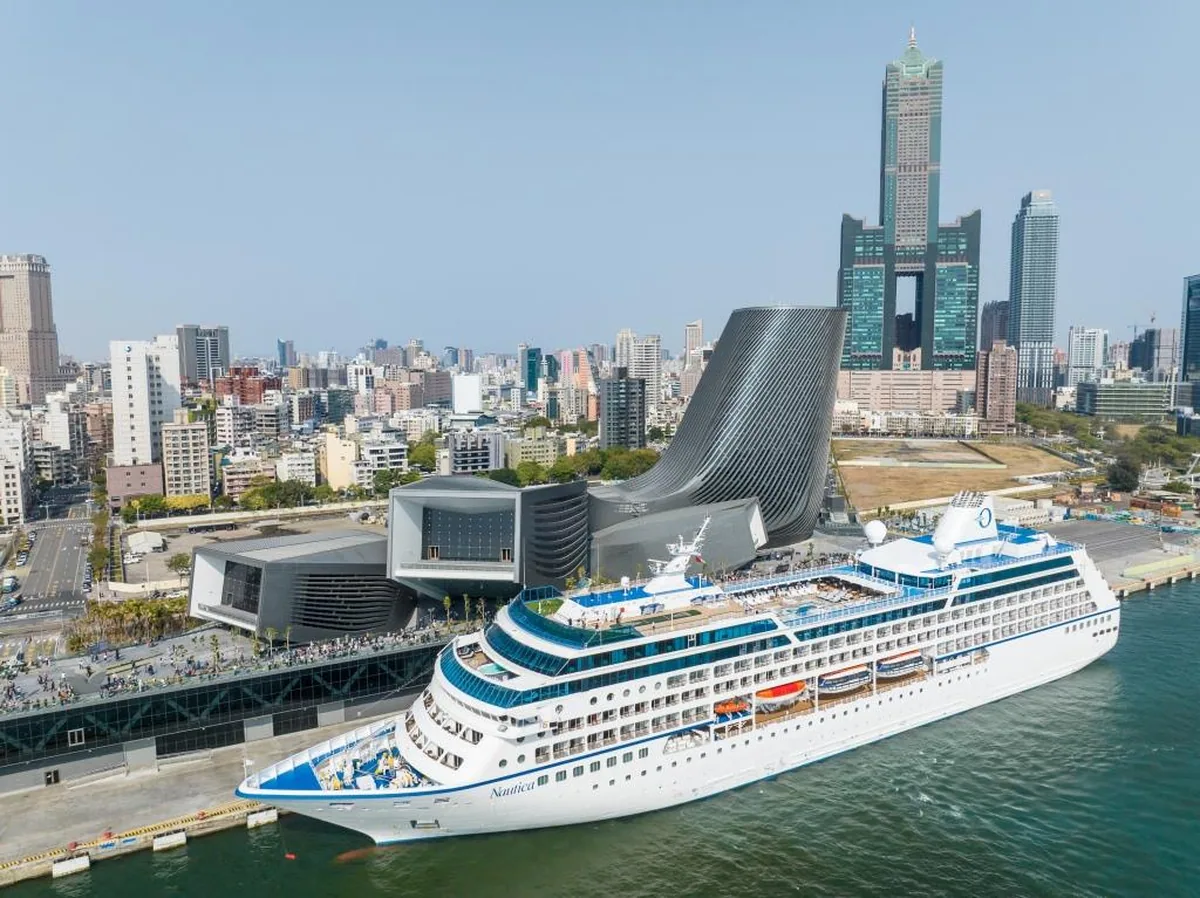 How to Avoid Seasickness on a Ferry