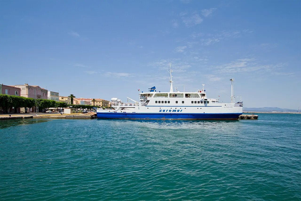 Carloforte (ITCLF) to Calasetta (ITCLS)