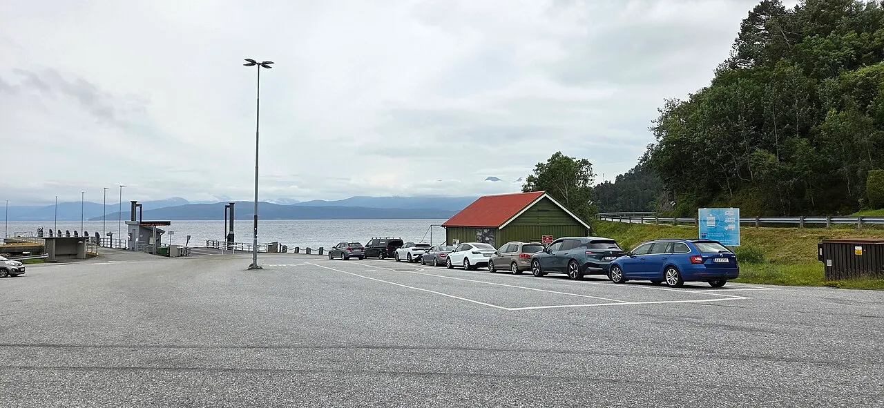 Solholmen ferjekai